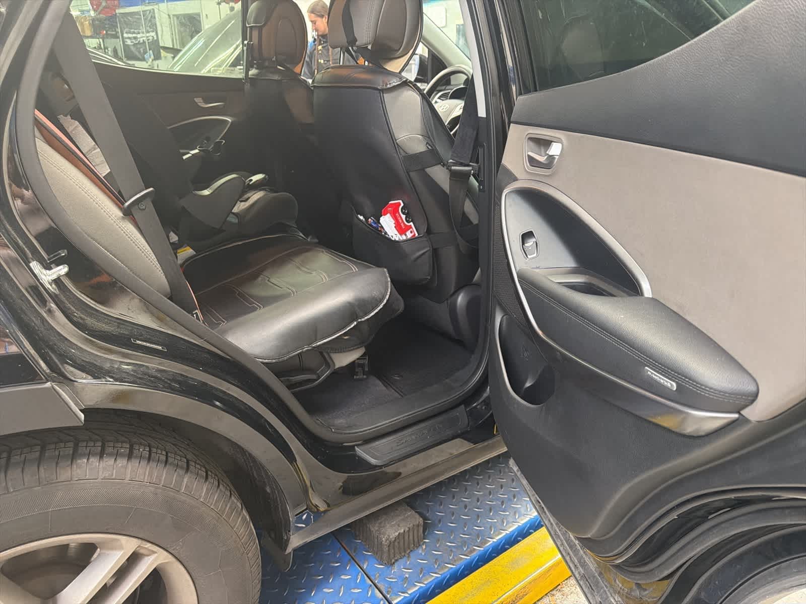 Thumbnail: 2018 Hyundai Santa Fe - 10