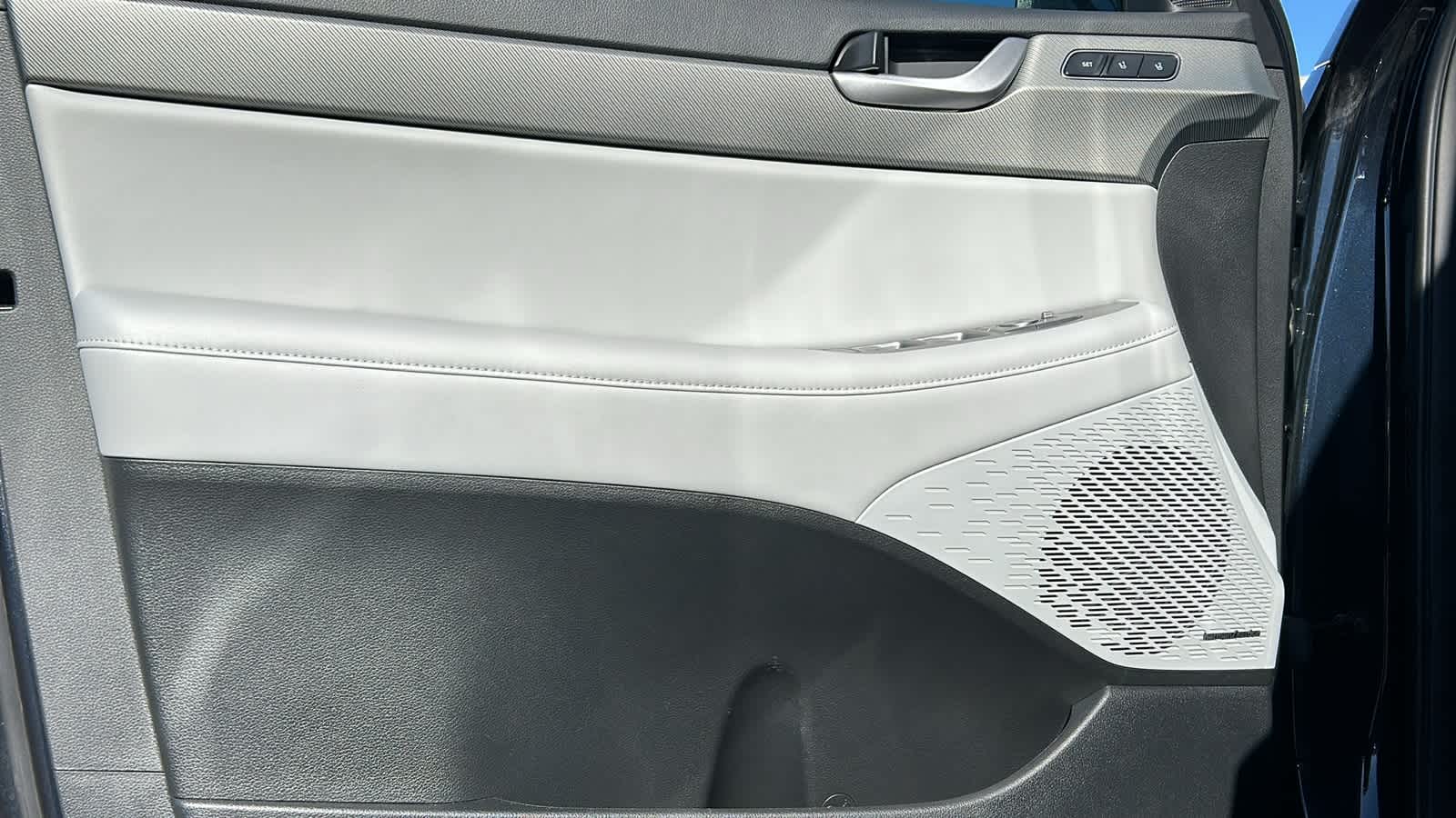 Thumbnail: 2024 Hyundai Palisade - 23