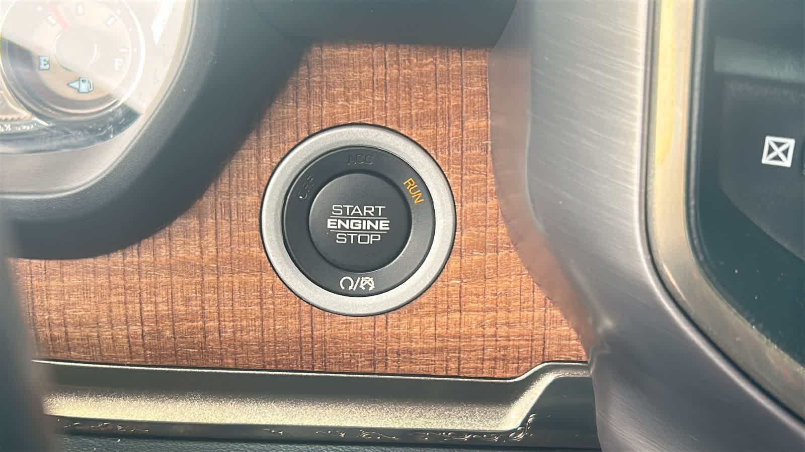 Thumbnail: 2021 RAM 1500 - 17