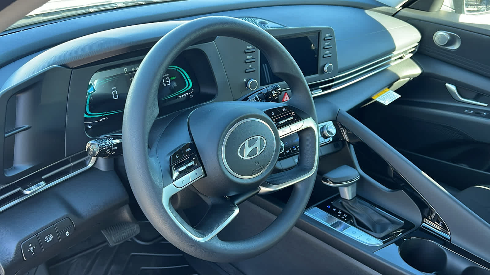 Thumbnail: 2026 Hyundai Elantra - 10