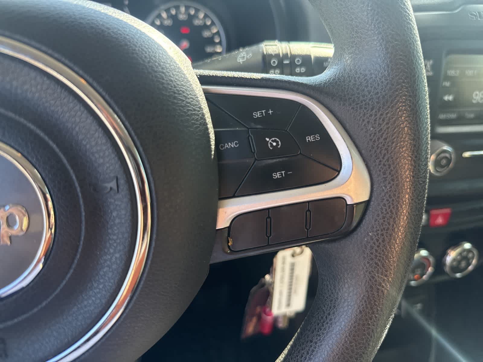 Thumbnail: 2015 Jeep Renegade - 15