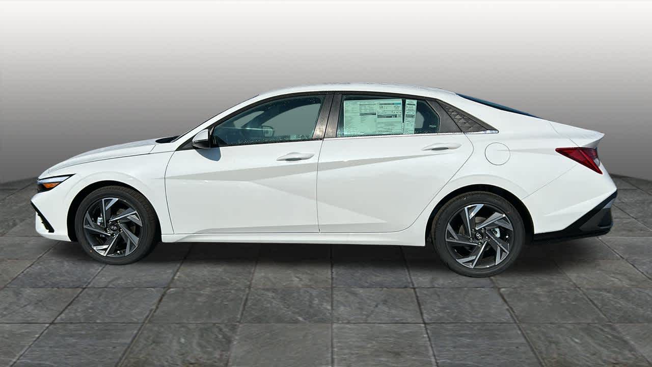Thumbnail: 2025 Hyundai Elantra - 8