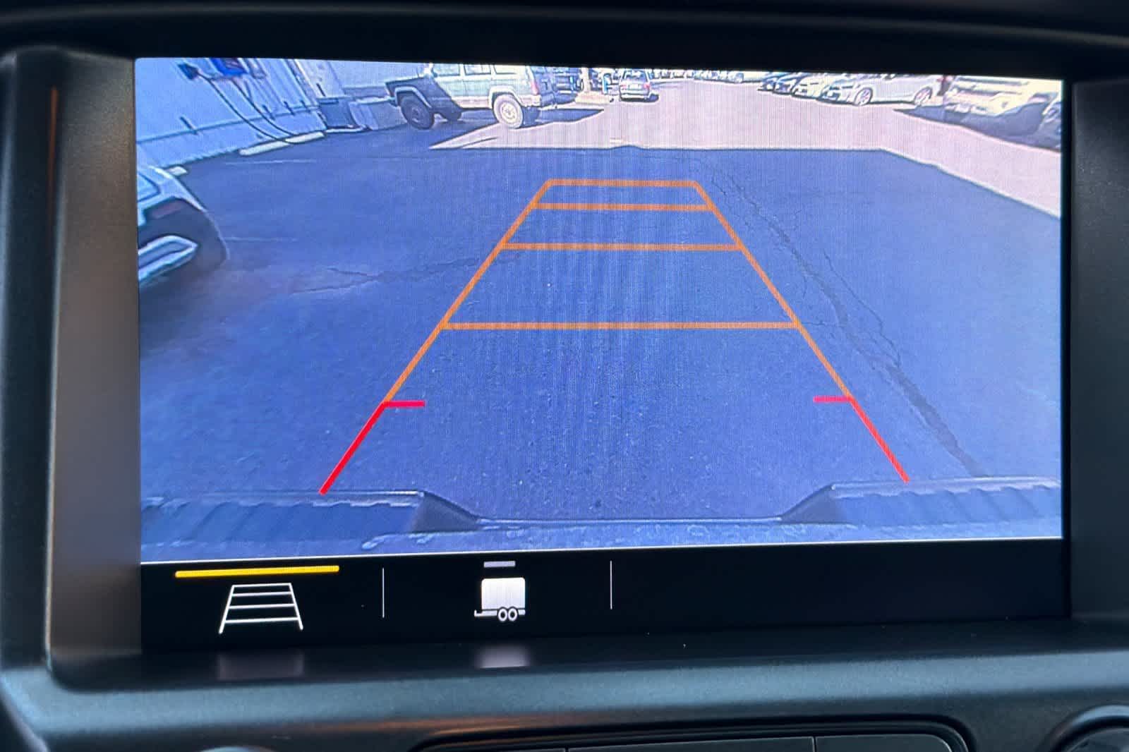 Thumbnail: 2019 Chevrolet Colorado - 20