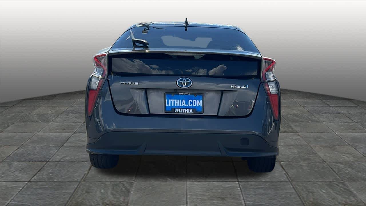 Thumbnail: 2017 Toyota Prius - 6