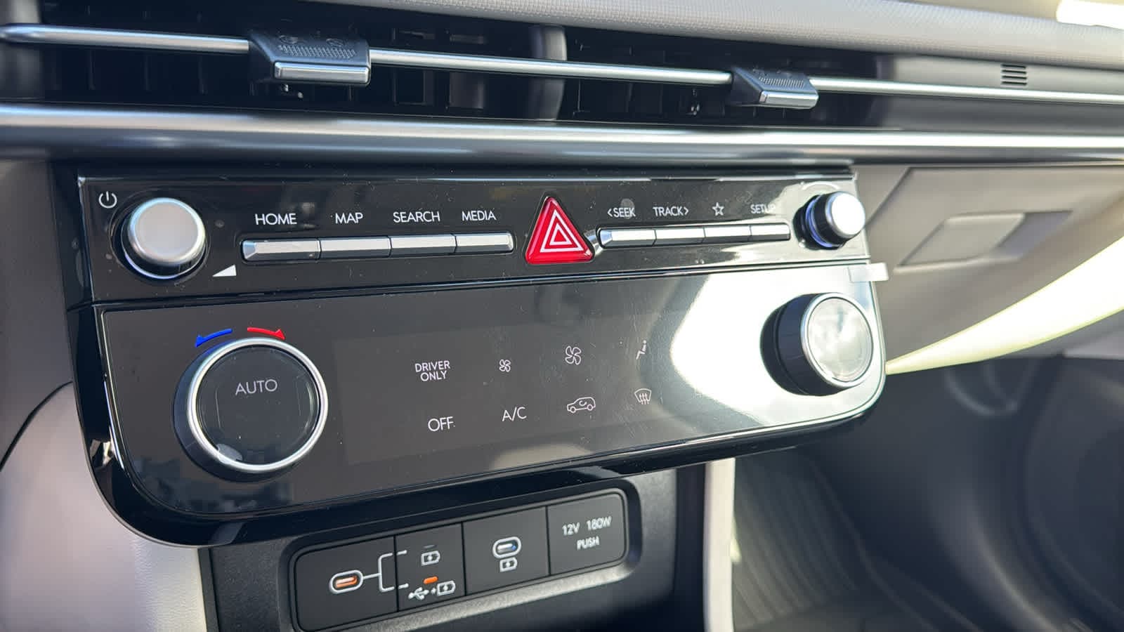 Thumbnail: 2026 Hyundai Tucson - 14