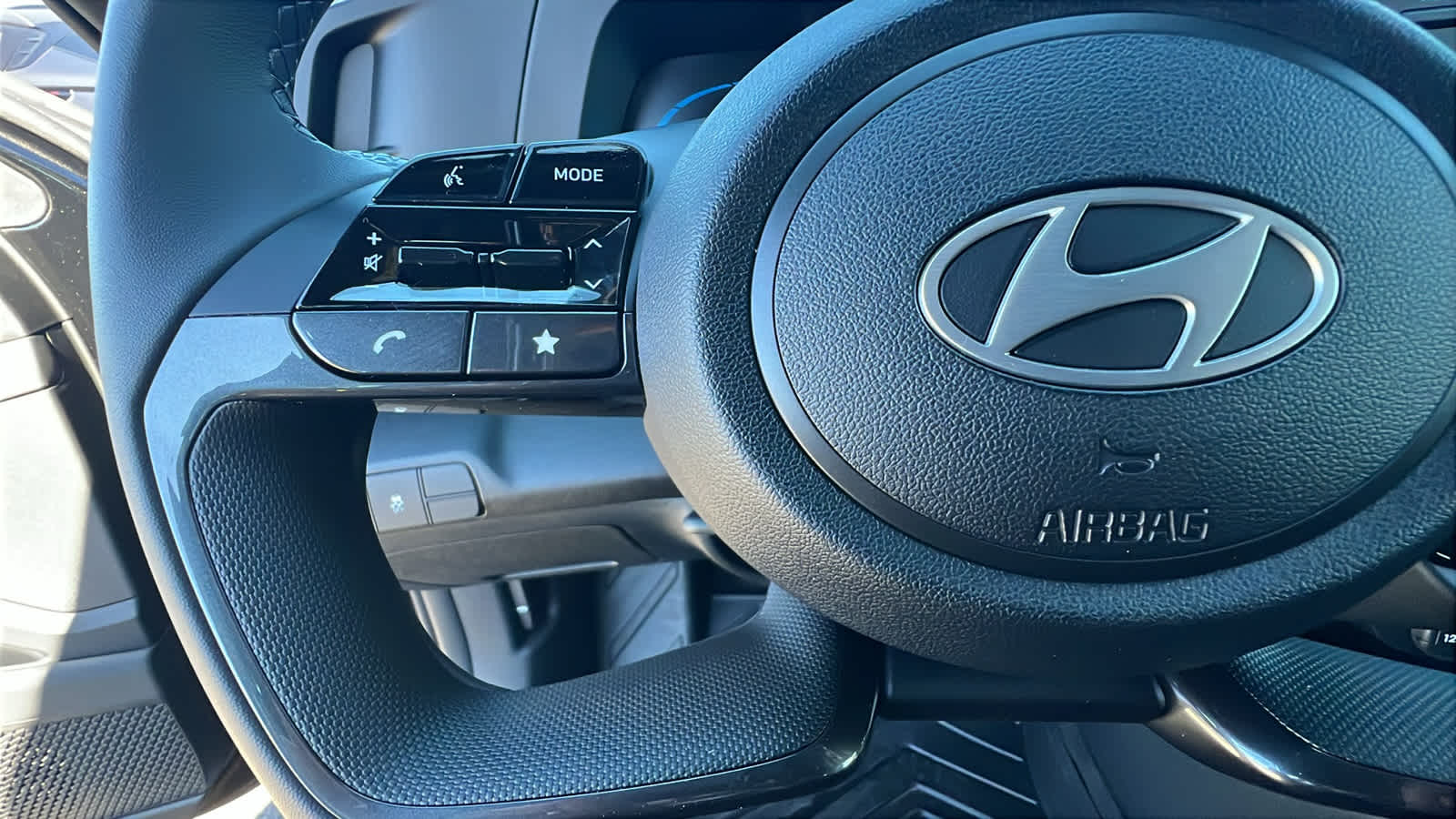 Thumbnail: 2026 Hyundai Elantra - 19