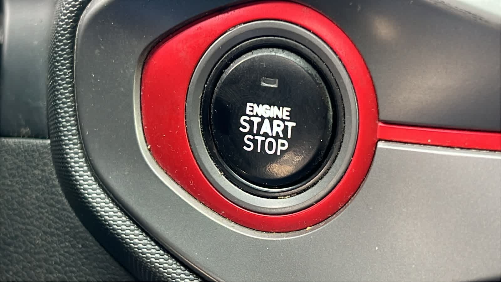 Thumbnail: 2020 Hyundai Veloster - 17