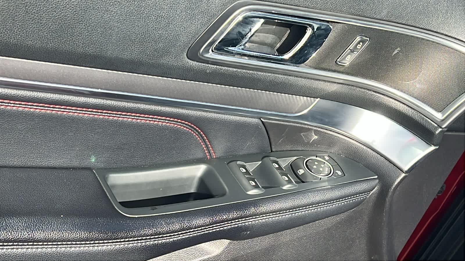 Thumbnail: 2018 Ford Explorer - 22