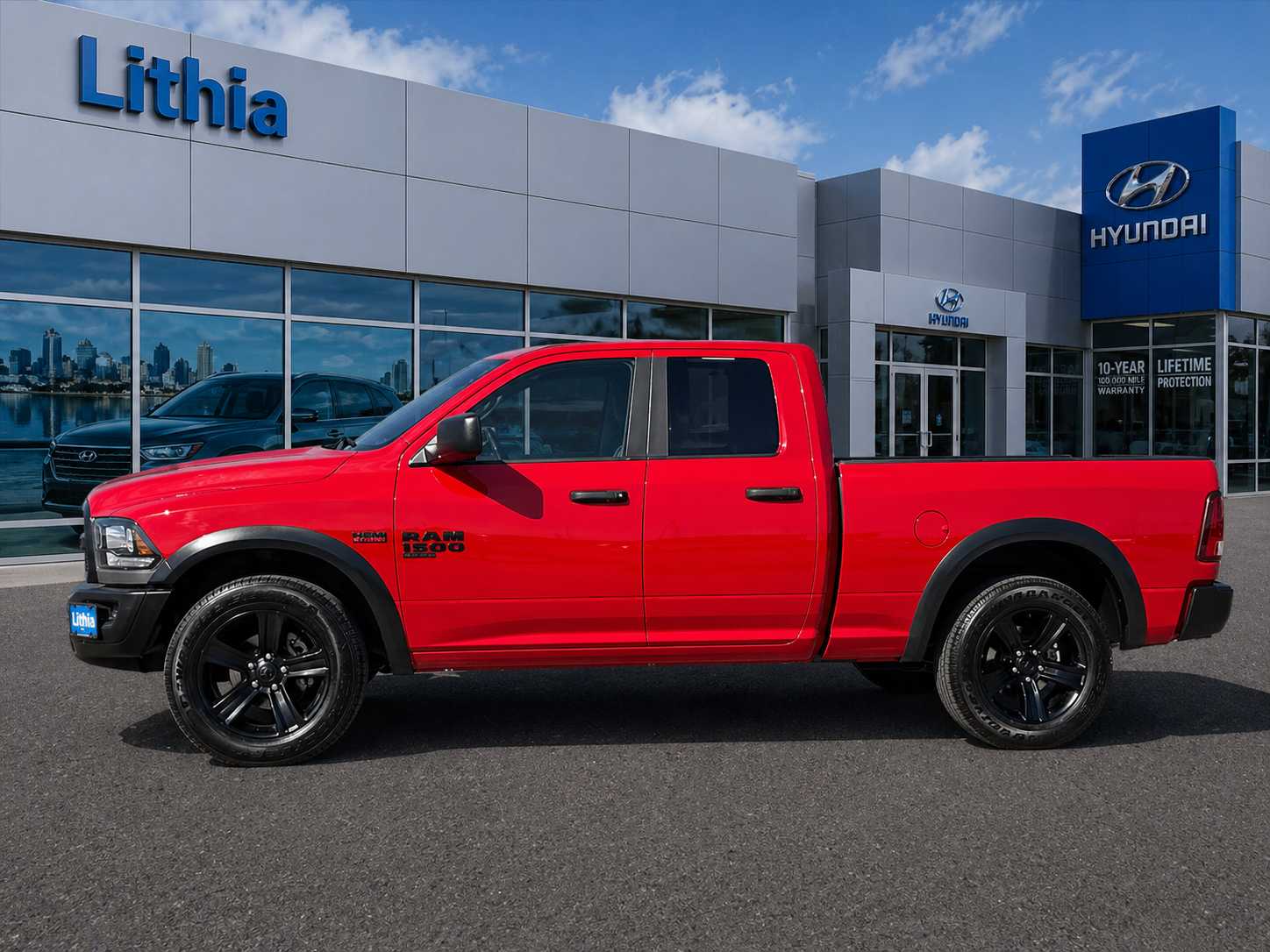 Thumbnail: 2022 RAM 1500 Classic - 9