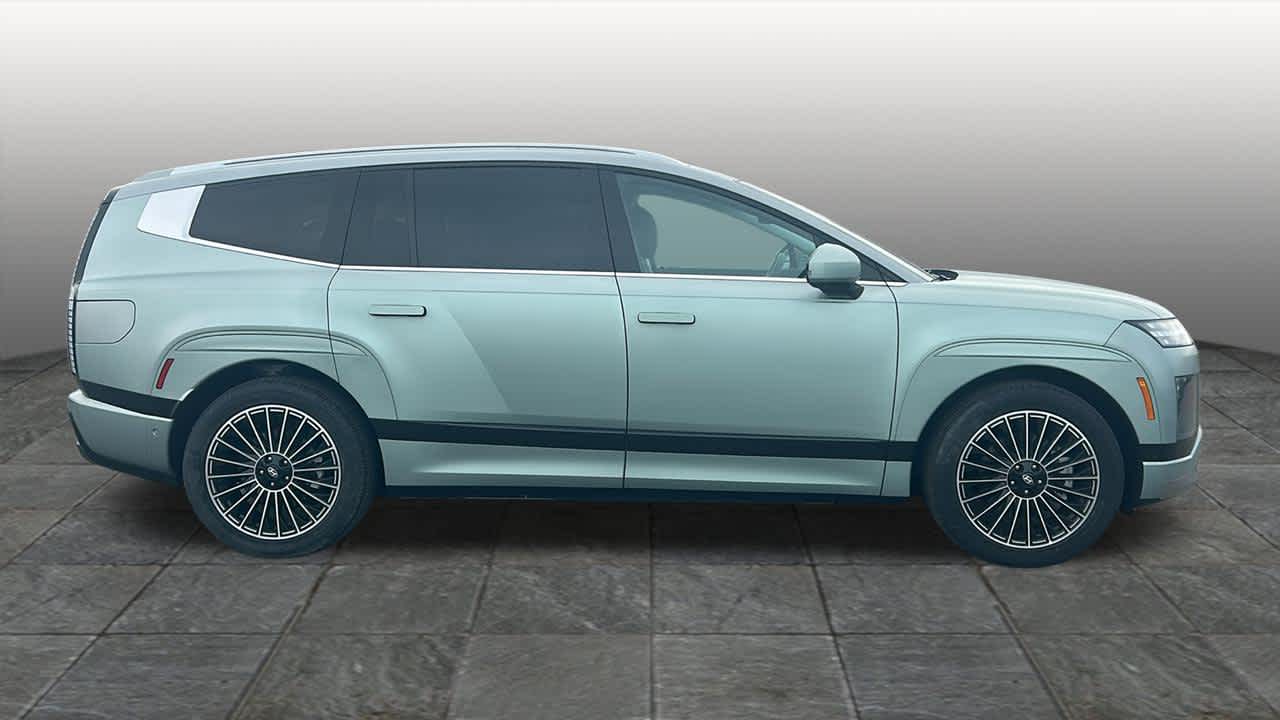 Thumbnail: 2026 Hyundai Ioniq - 4