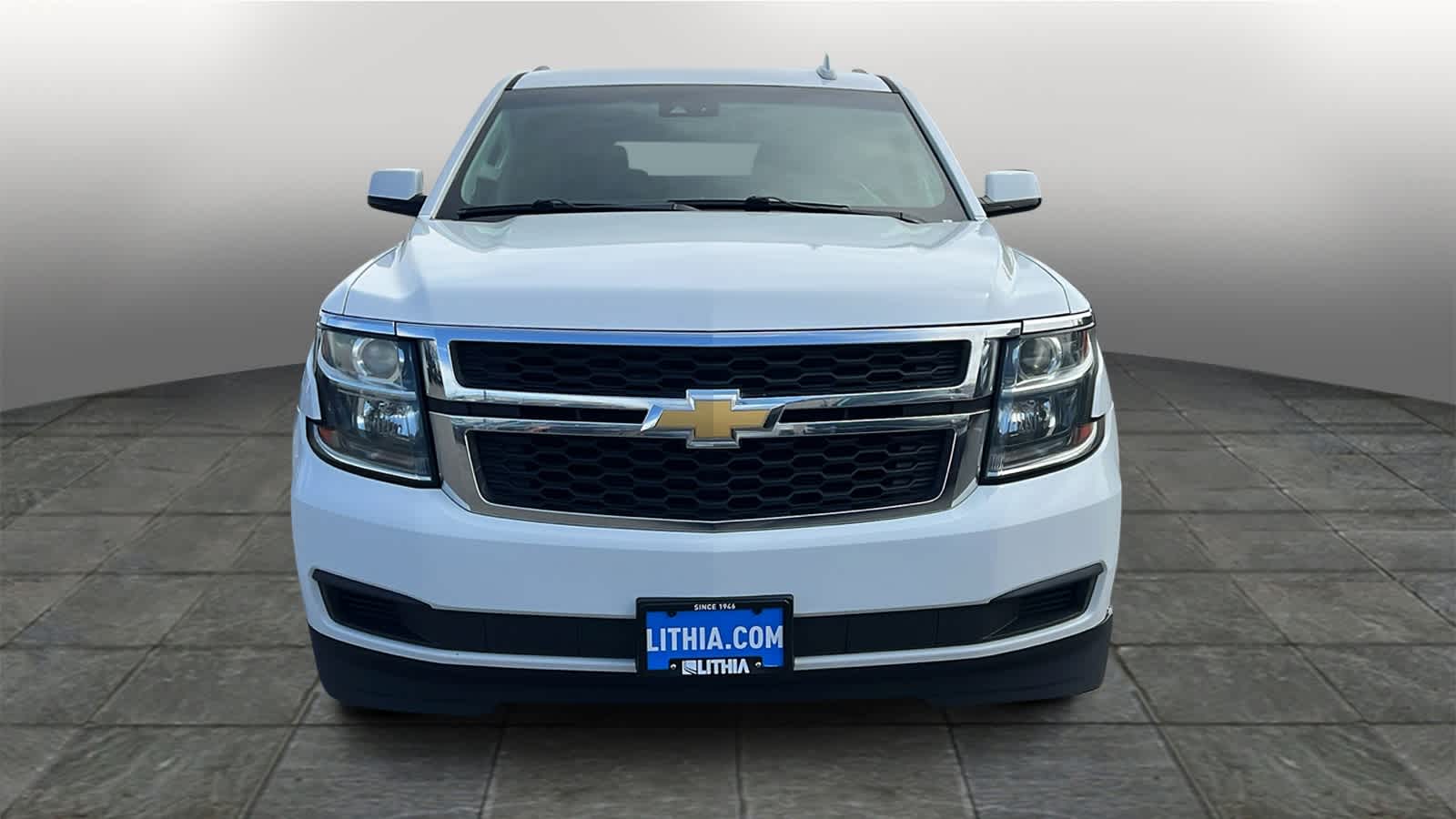 Thumbnail: 2019 Chevrolet Suburban - 2