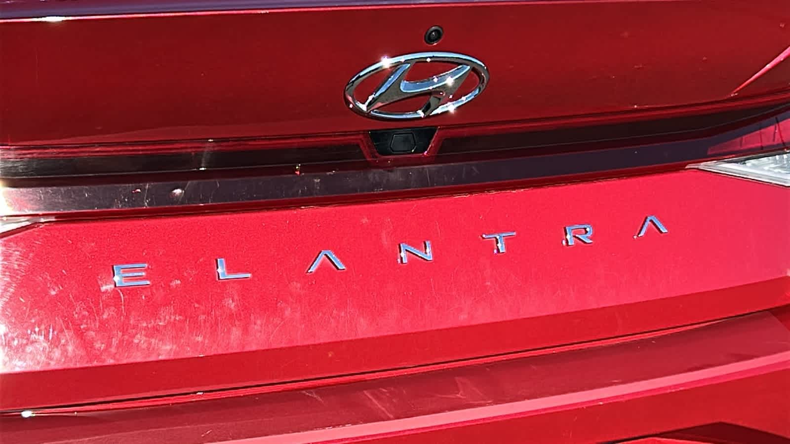 Thumbnail: 2023 Hyundai Elantra - 28