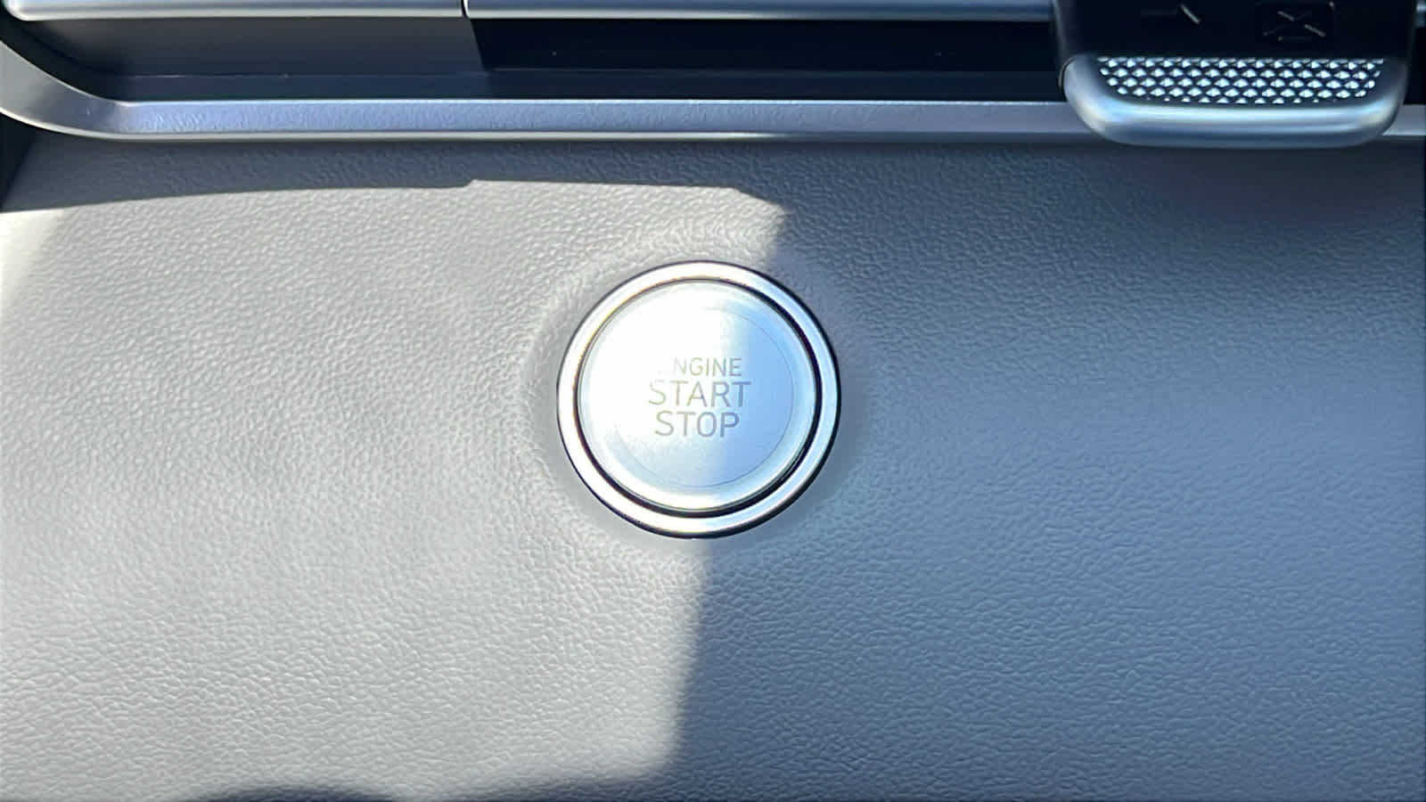 Thumbnail: 2026 Hyundai Elantra - 17