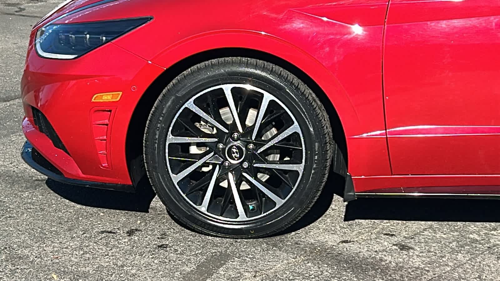 Thumbnail: 2021 Hyundai Sonata - 9