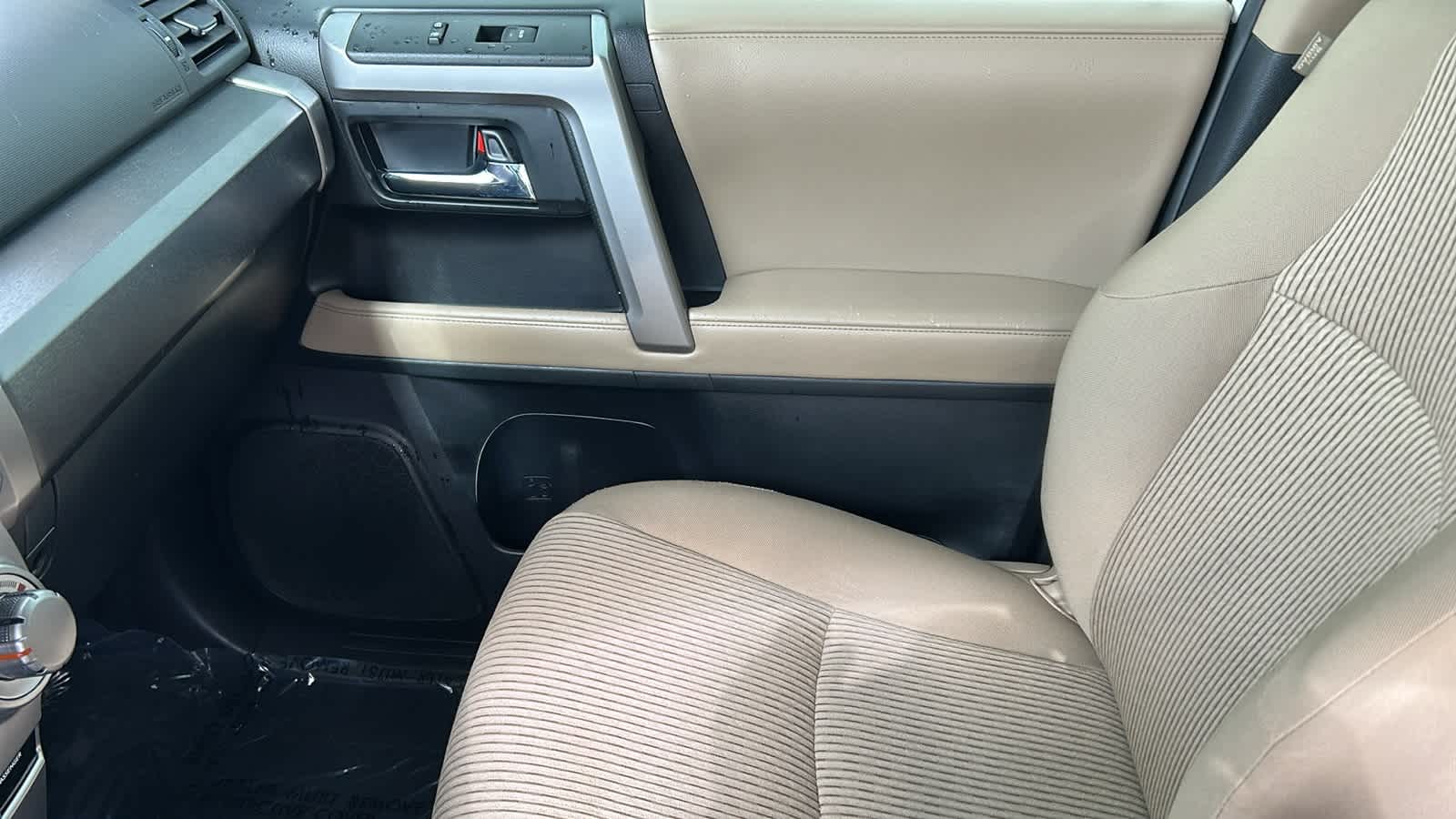 Thumbnail: 2019 Toyota 4Runner - 12