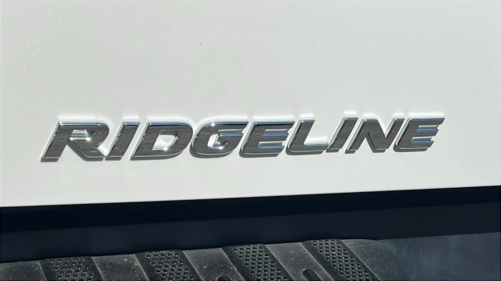 Thumbnail: 2023 Honda Ridgeline - 28