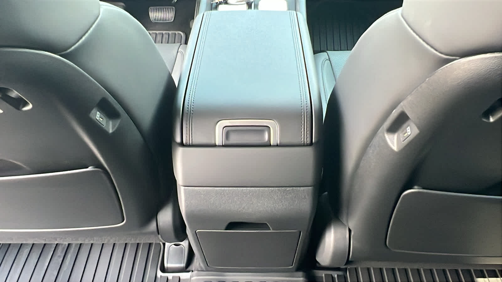 Thumbnail: 2026 Hyundai Santa Fe - 25