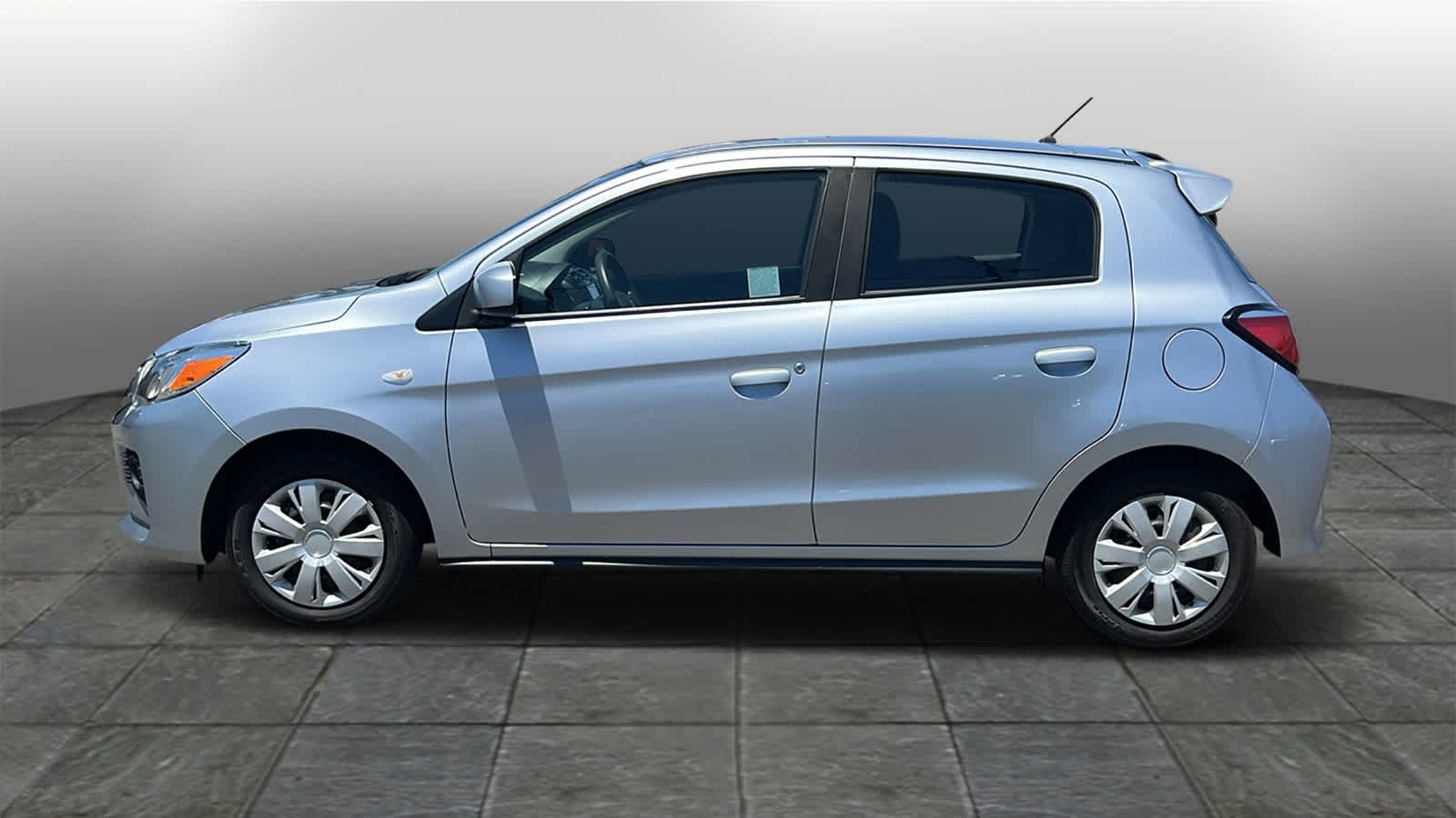 Thumbnail: 2021 Mitsubishi Mirage - 8