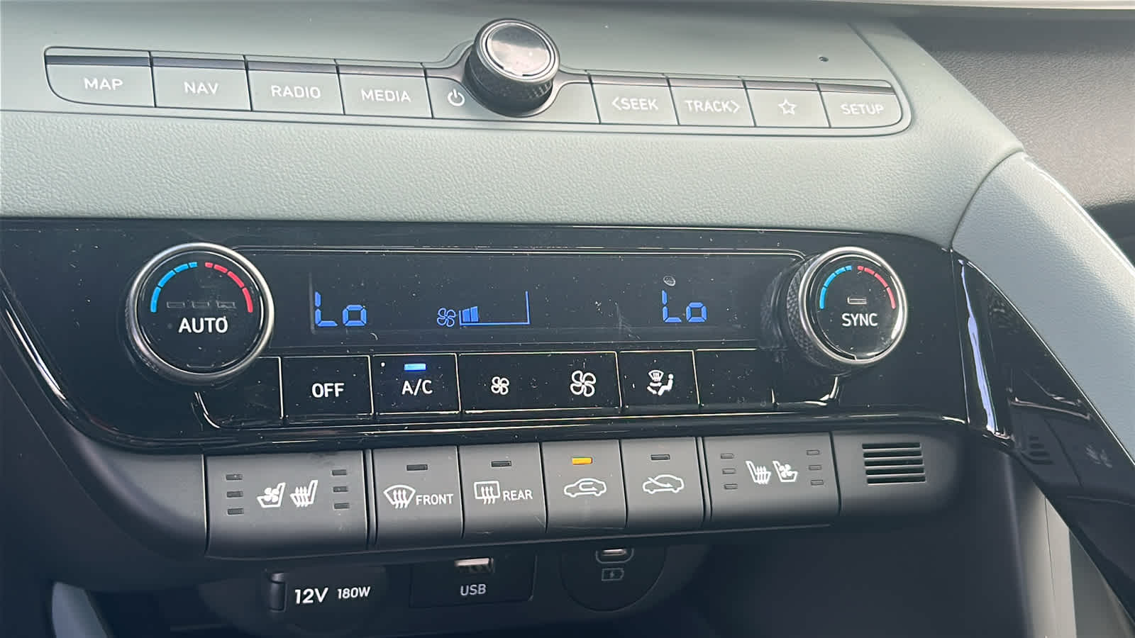 Thumbnail: 2026 Hyundai Elantra - 14