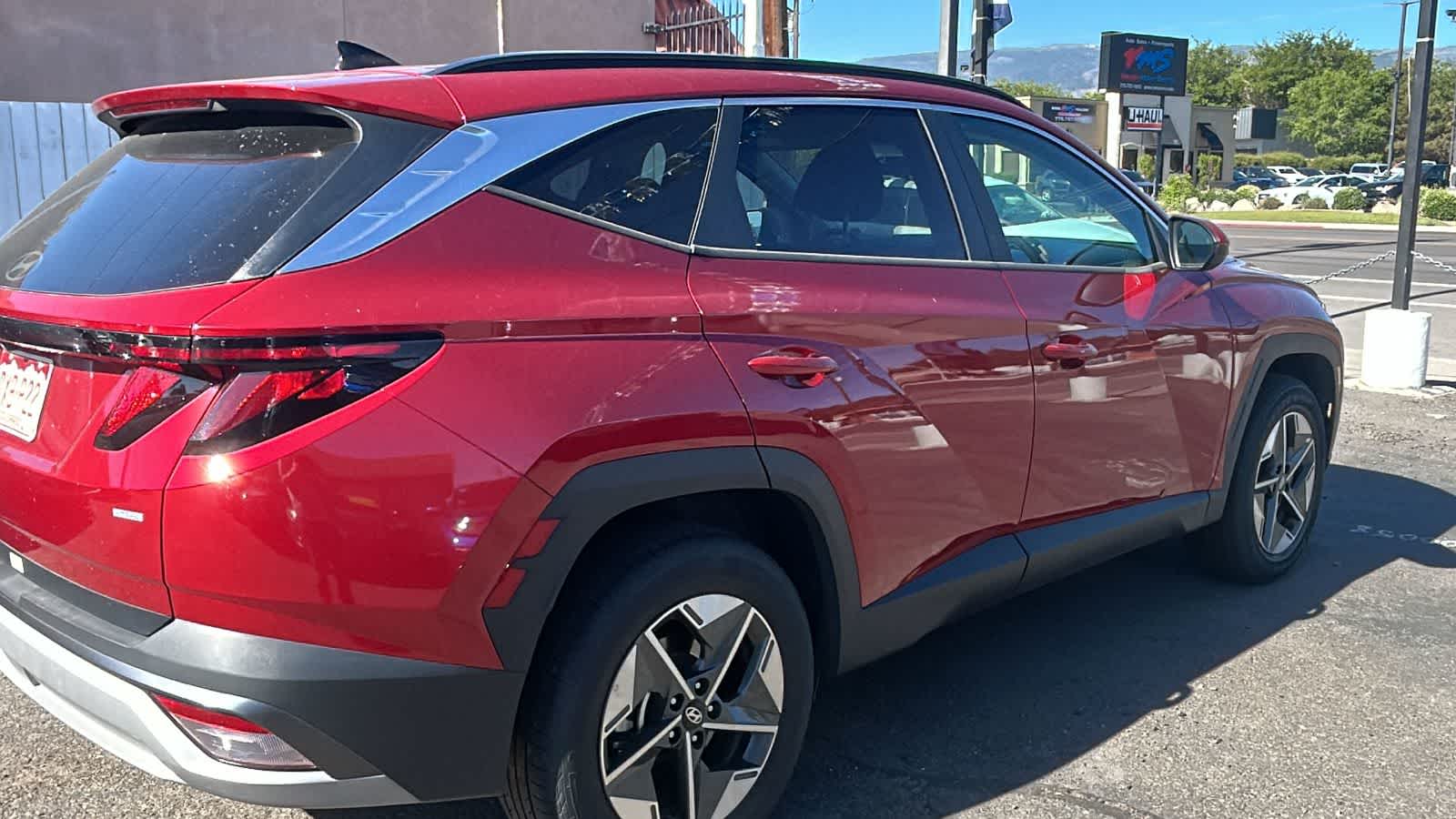 Thumbnail: 2025 Hyundai Tucson - 4