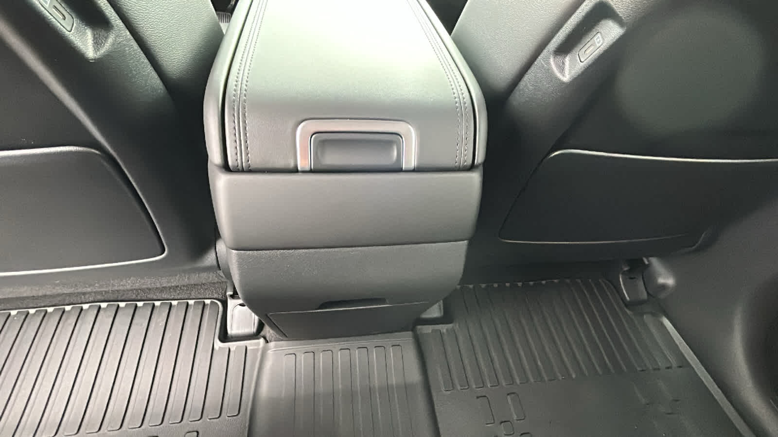 Thumbnail: 2026 Hyundai Santa Fe - 25