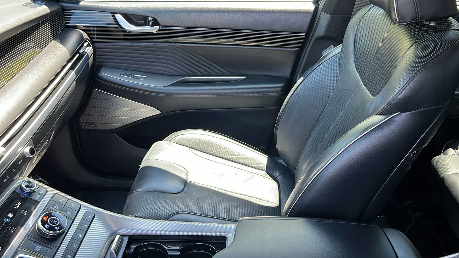 Thumbnail: 2024 Hyundai Palisade - 12