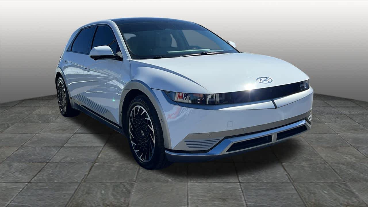 Thumbnail: 2022 Hyundai Ioniq 5 - 3