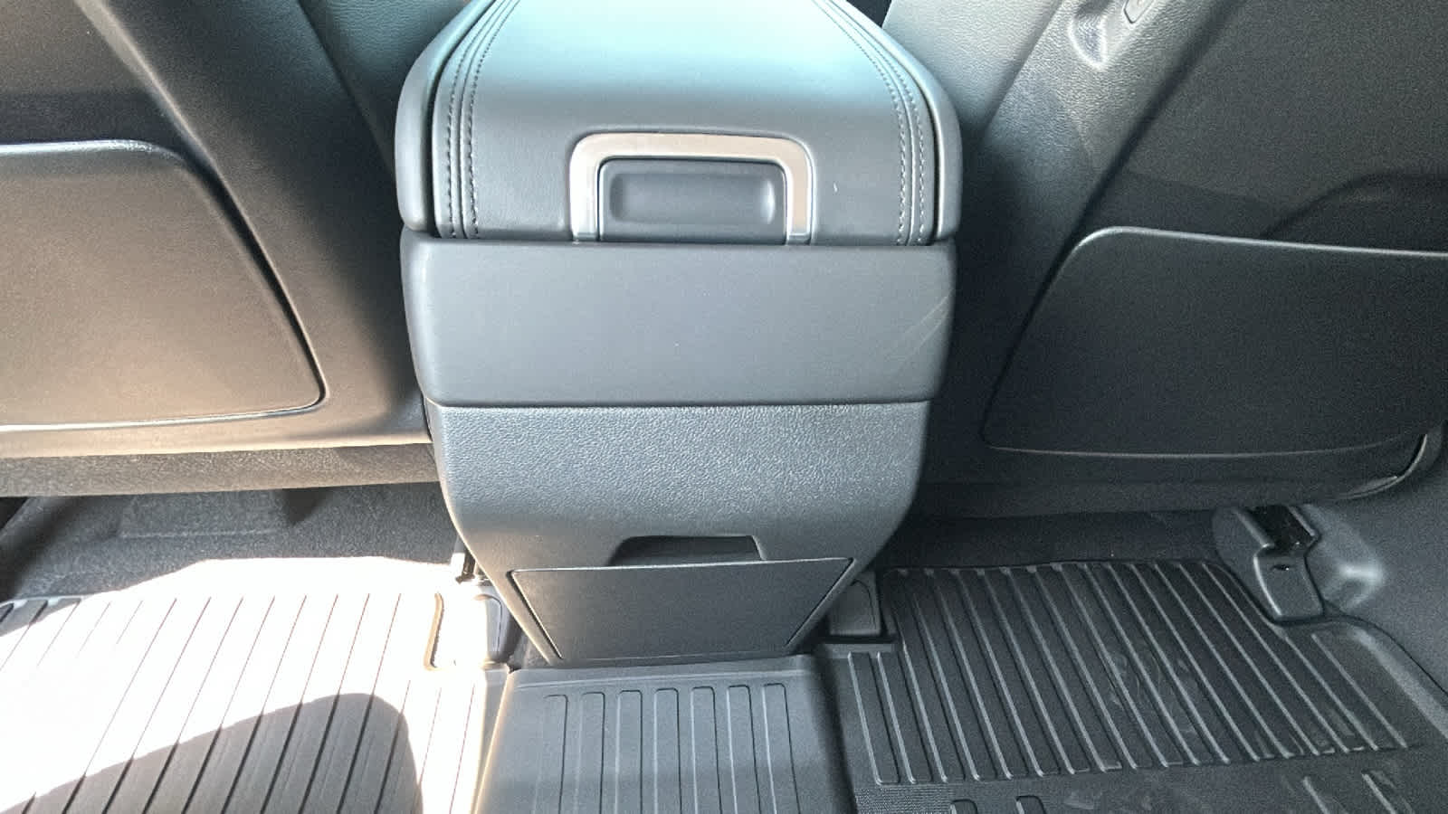 Thumbnail: 2026 Hyundai Santa Fe - 25