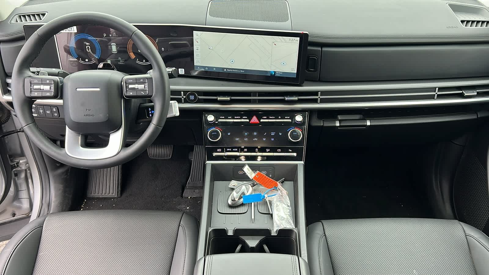 Thumbnail: 2025 Hyundai Santa Fe - 26