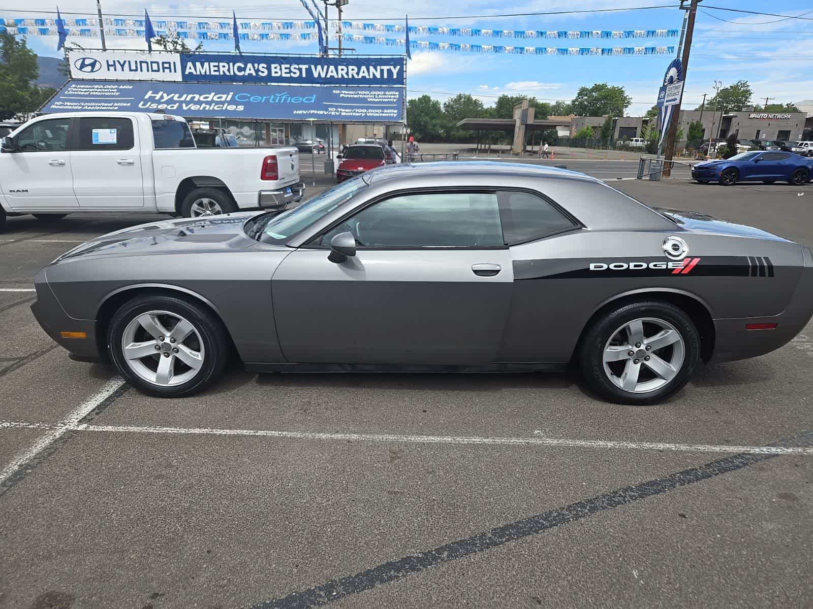 Thumbnail: 2012 Dodge Challenger - 4
