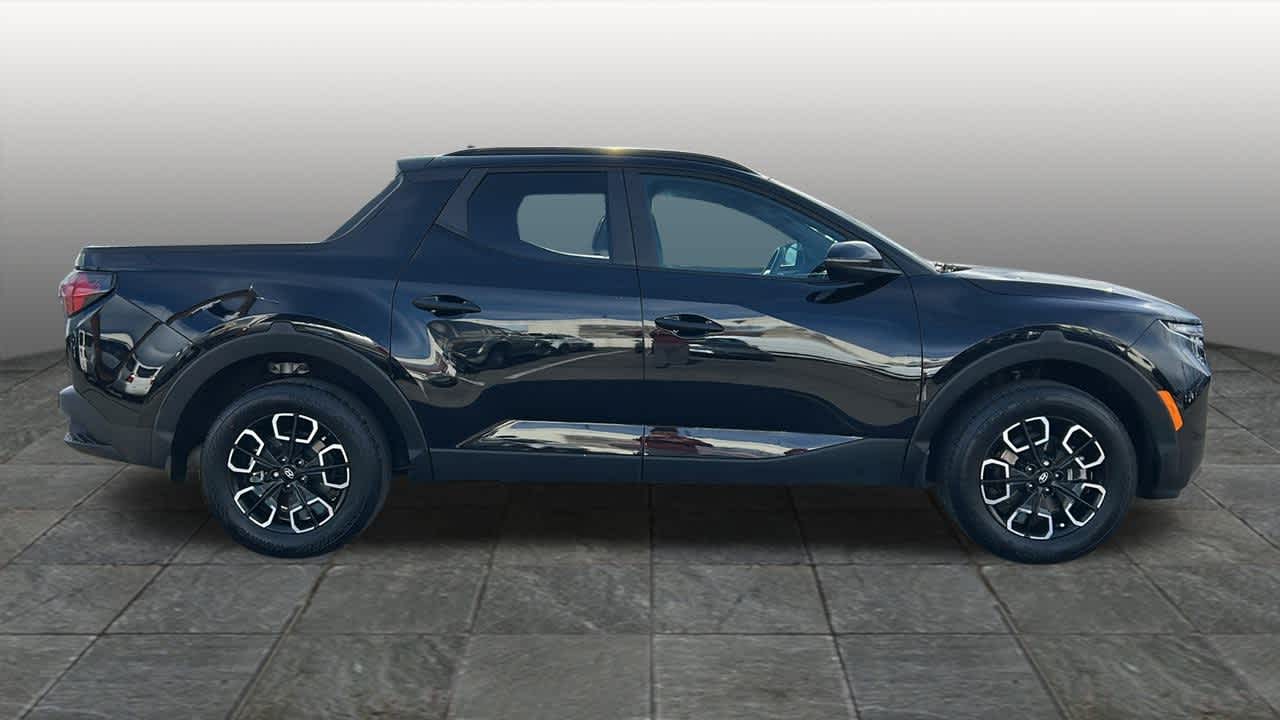 Thumbnail: 2023 Hyundai Santa Cruz - 4