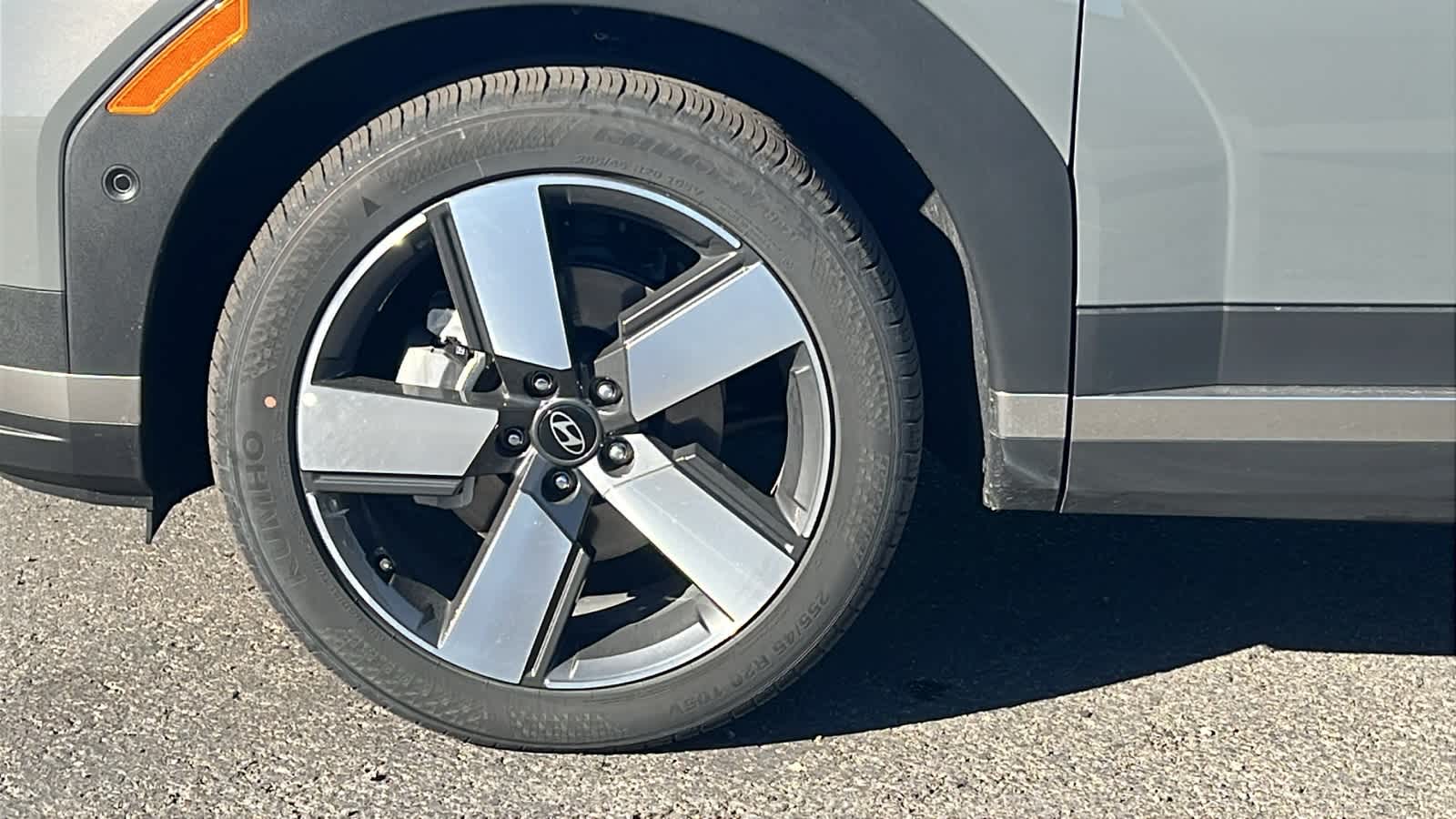 Thumbnail: 2026 Hyundai Santa Fe - 9