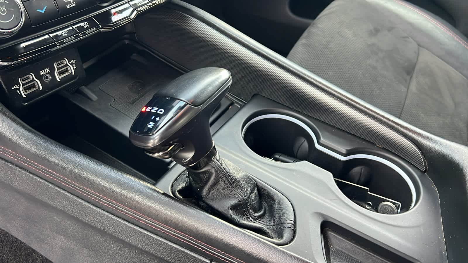 Thumbnail: 2022 Dodge Durango - 13