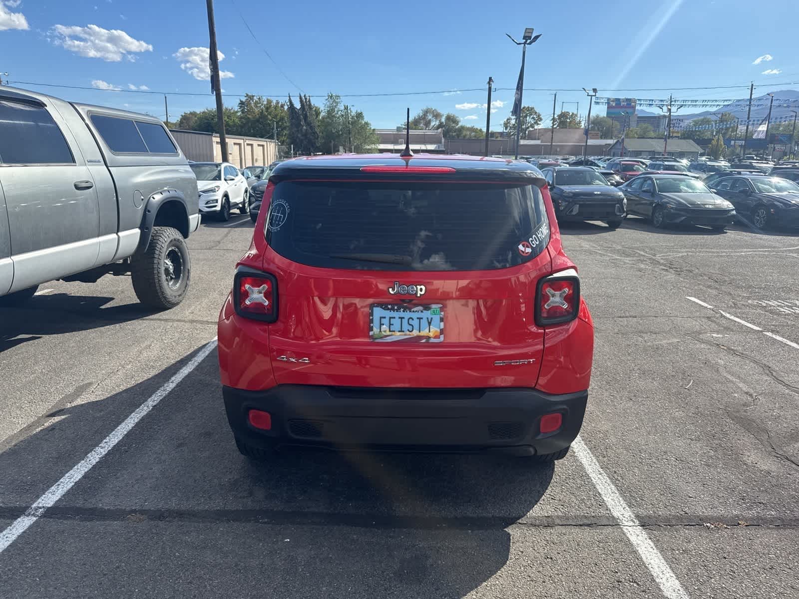 Thumbnail: 2015 Jeep Renegade - 5