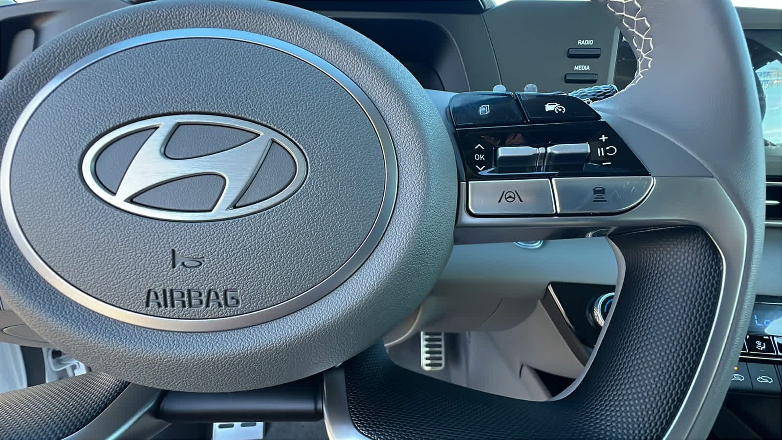 Thumbnail: 2026 Hyundai Elantra - 20