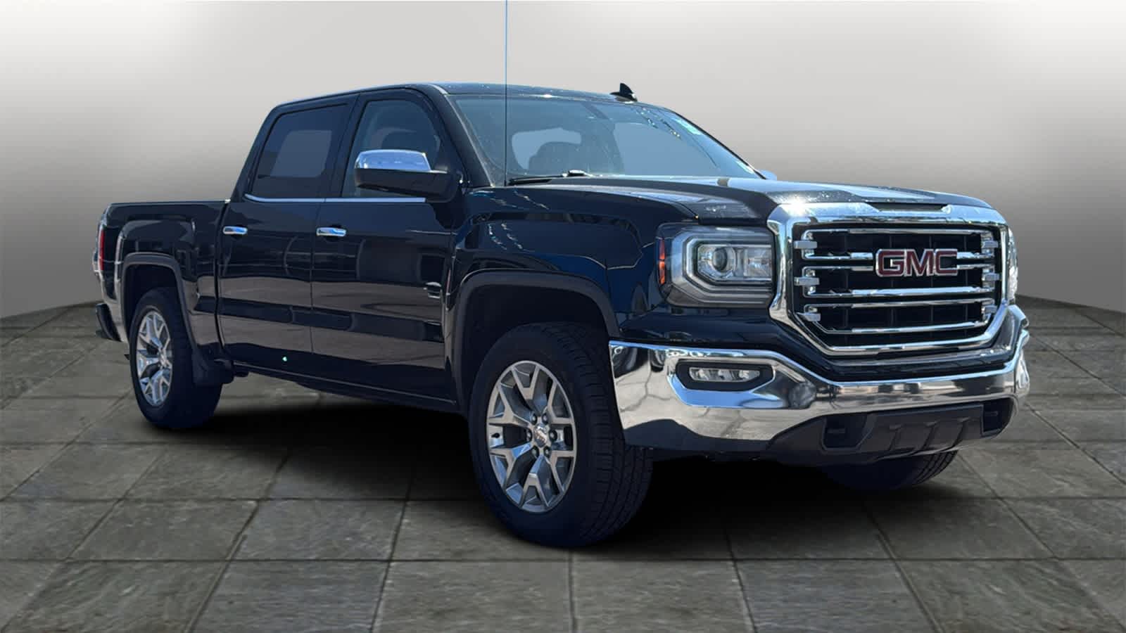 Thumbnail: 2018 GMC Sierra 1500 - 3
