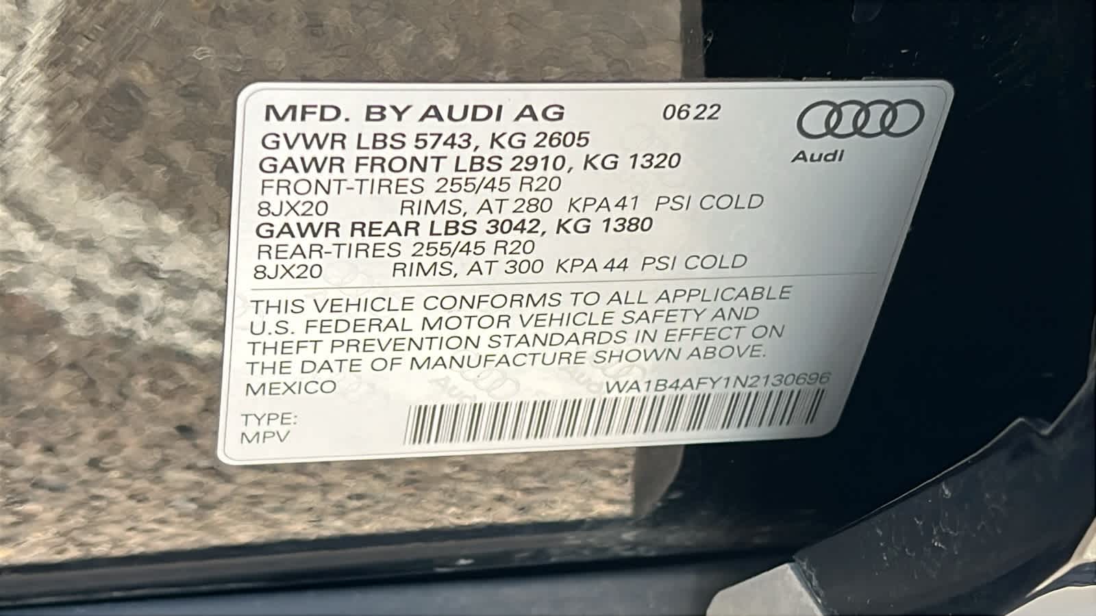 Thumbnail: 2022 Audi SQ5 - 30