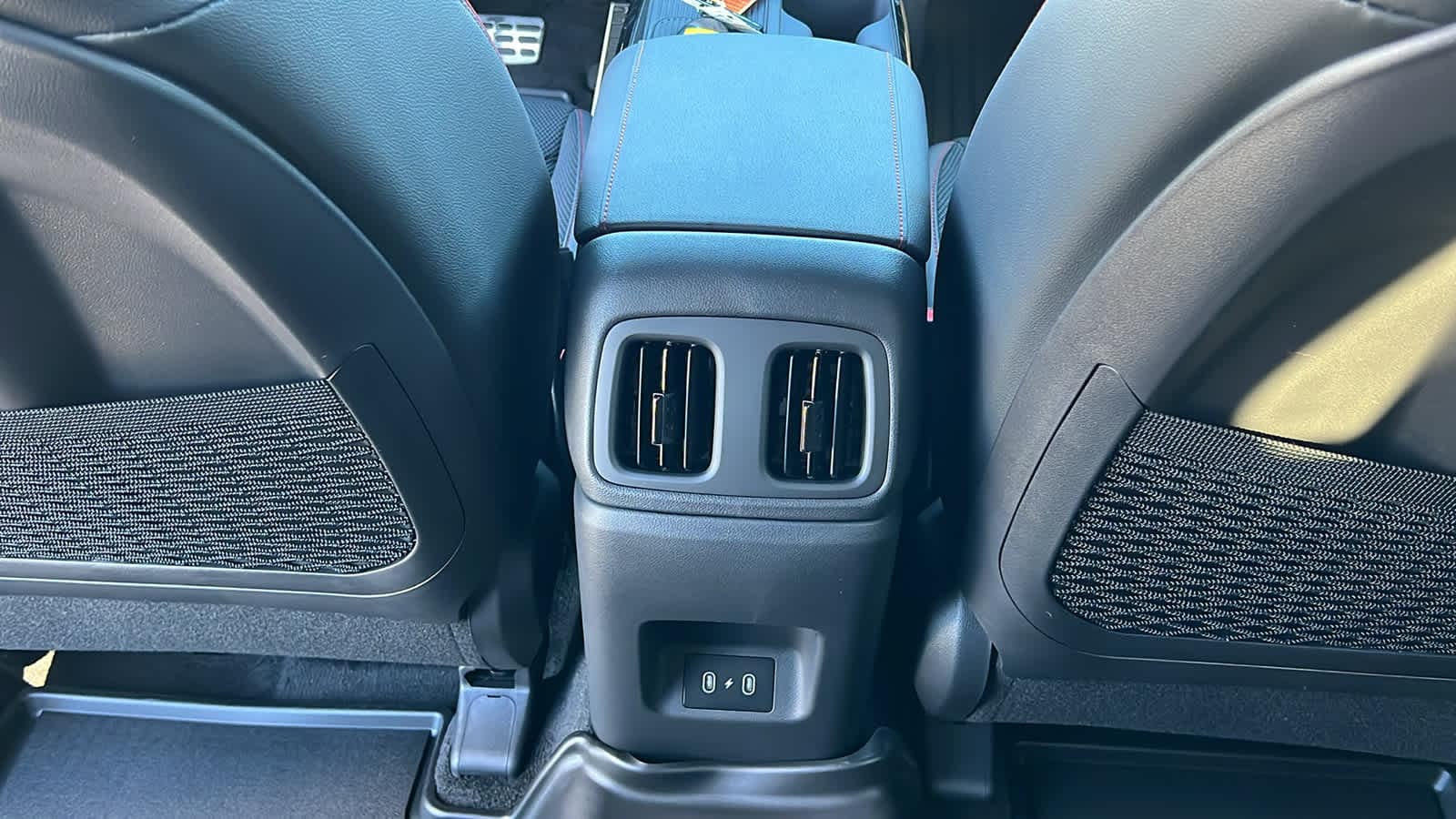 Thumbnail: 2025 Hyundai Tucson - 25