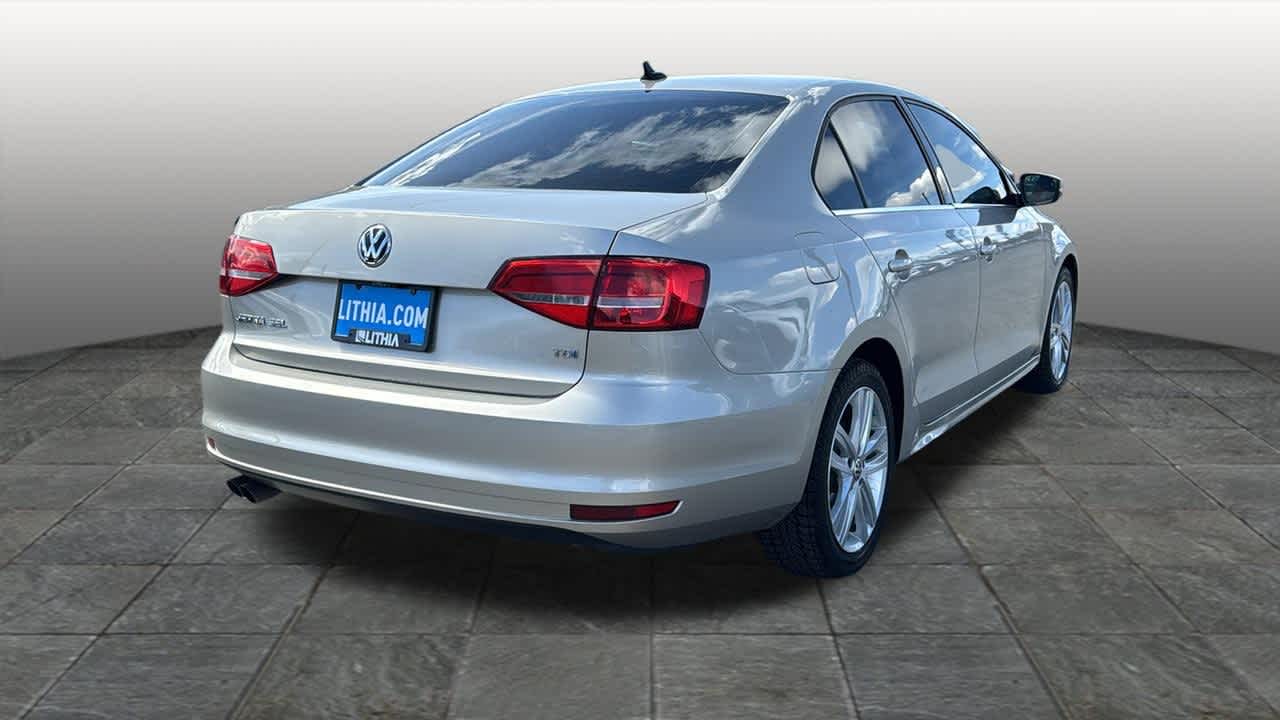 Thumbnail: 2015 Volkswagen Jetta - 5