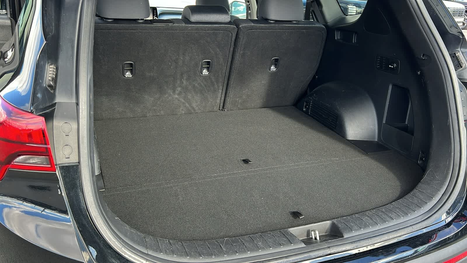 Thumbnail: 2021 Hyundai Santa Fe - 27