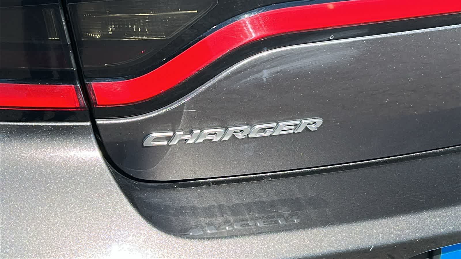 Thumbnail: 2020 Dodge Charger - 28