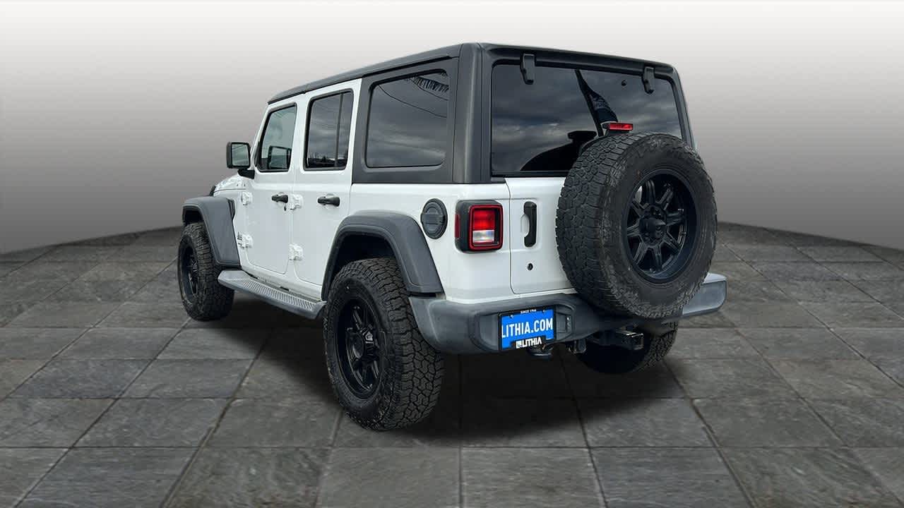Thumbnail: 2019 Jeep Wrangler - 7