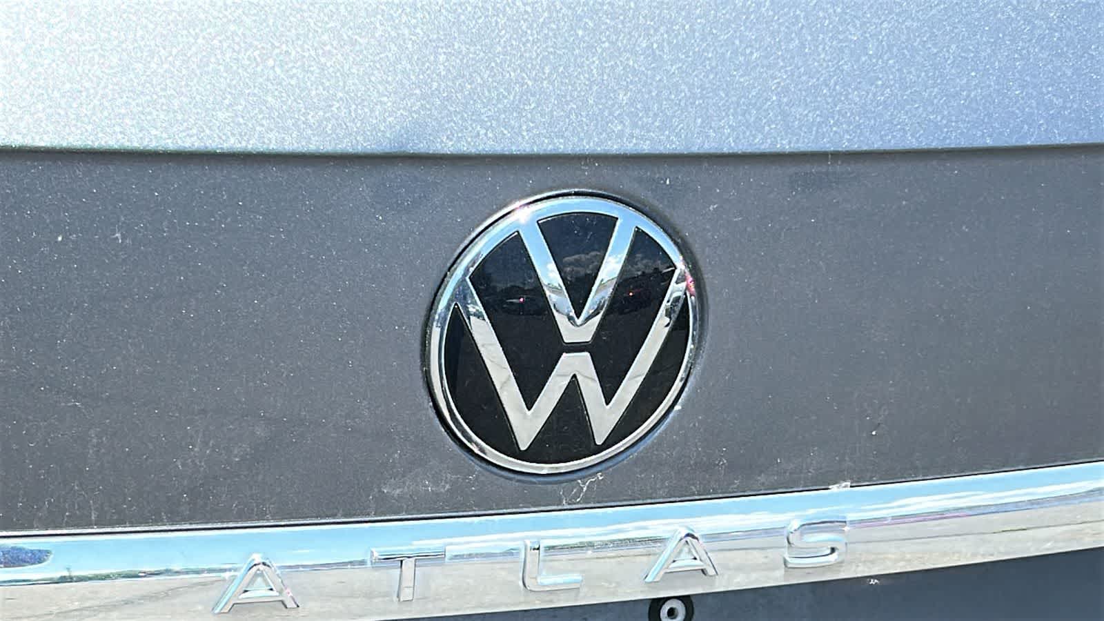 Thumbnail: 2022 Volkswagen Atlas - 11