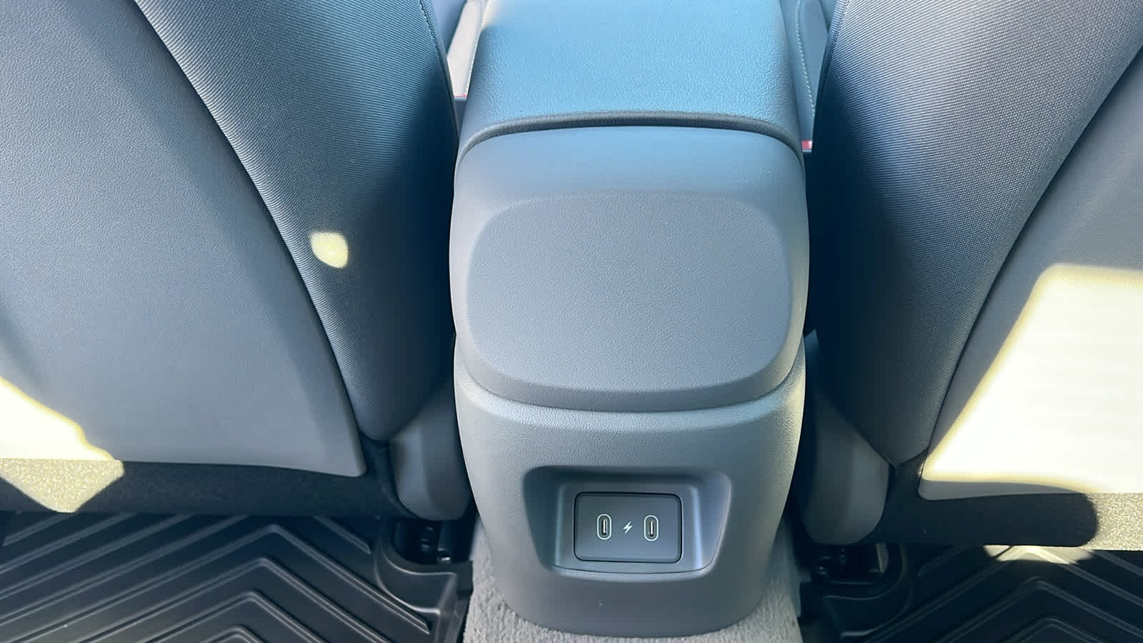 Thumbnail: 2026 Hyundai Elantra - 25