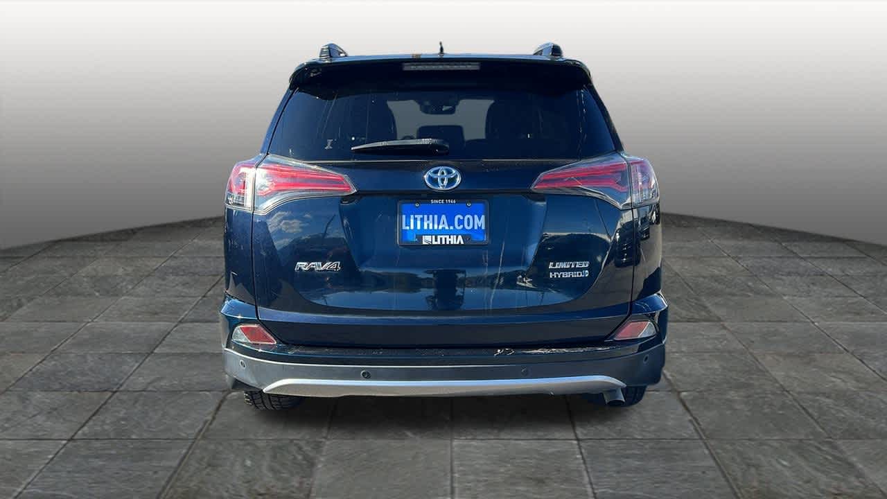 Thumbnail: 2018 Toyota RAV4 - 6