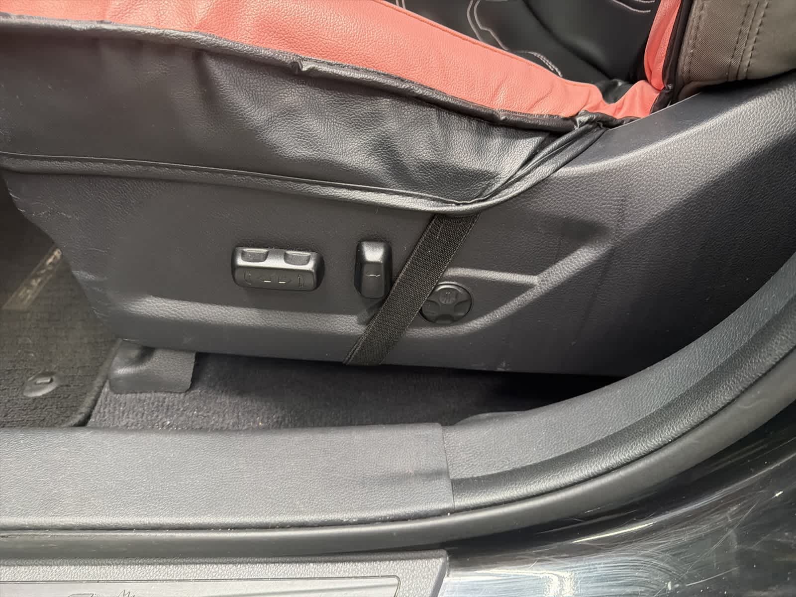 Thumbnail: 2018 Hyundai Santa Fe - 16