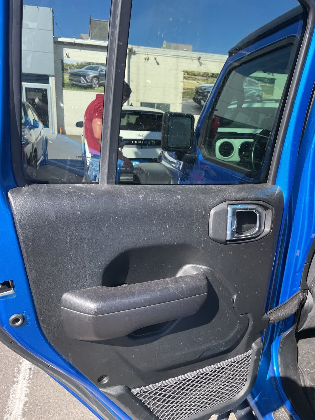 Thumbnail: 2021 Jeep Wrangler - 13