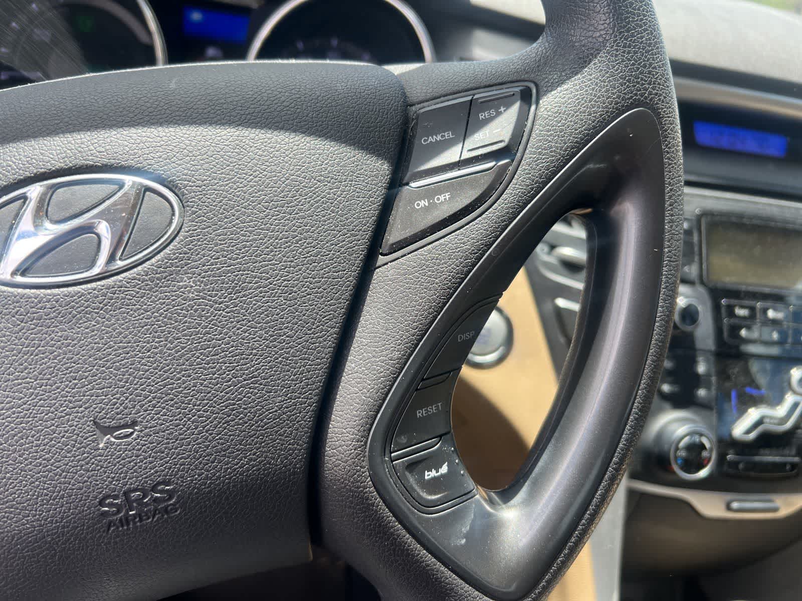 Thumbnail: 2012 Hyundai Sonata - 13