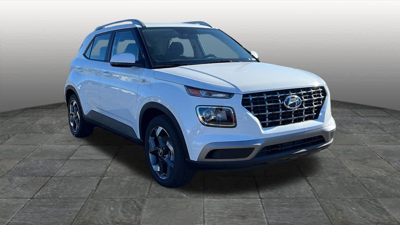 Thumbnail: 2026 Hyundai Venue - 3