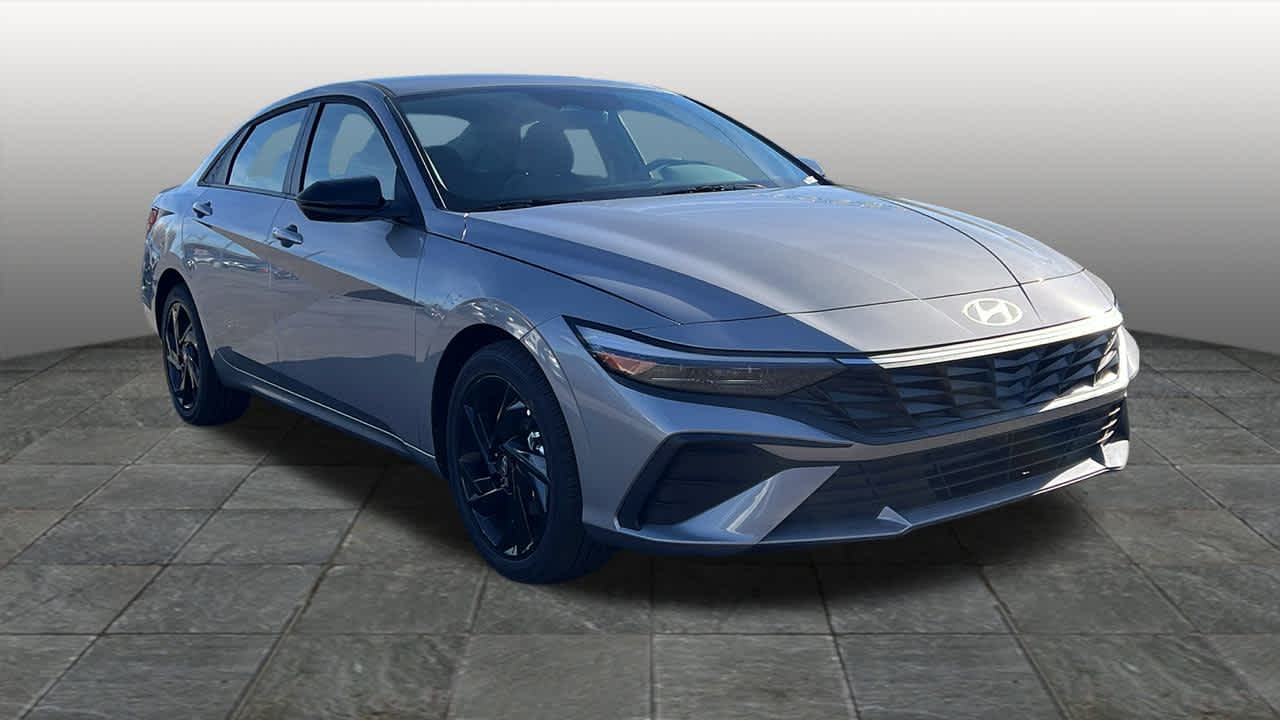 Thumbnail: 2026 Hyundai Elantra - 3